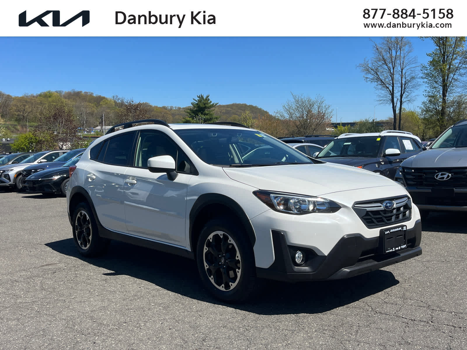 Used 2021 Subaru Crosstrek 2.0i Premium w/ Moonroof Package AWD/4WD image 1