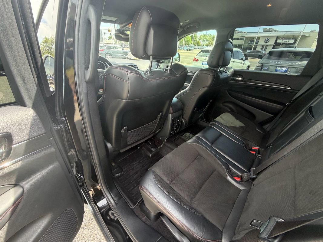 Used 2019 Jeep Grand Cherokee Trailhawk AWD/4WD image 12