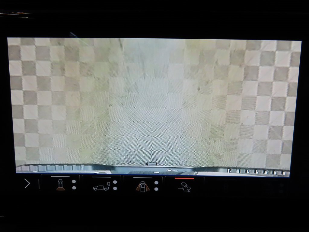 Used 2024 GMC Sierra 3500 Denali Ultimate image 25