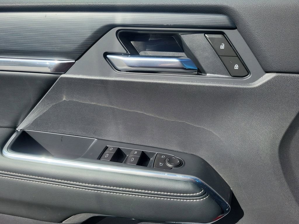 New 2026 GMC Acadia Elevation w/ Black Edition image 11