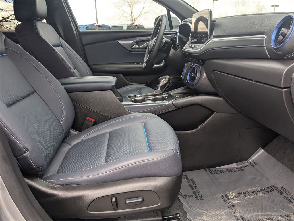 Used 2024 Chevrolet Blazer RS w/ Enhanced Convenience Package image 27