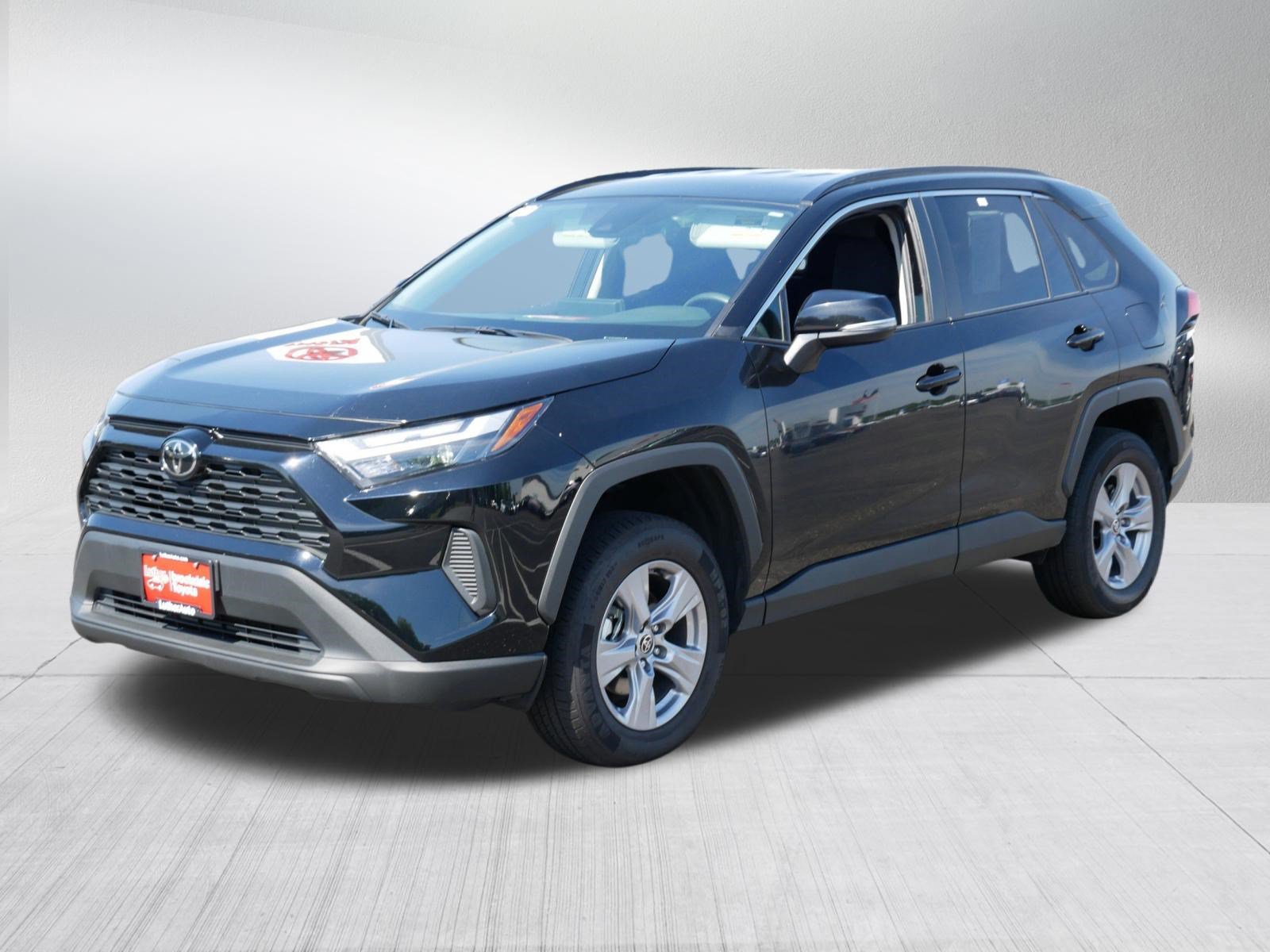 Certified 2025 Toyota RAV4 XLE AWD/4WD image 3