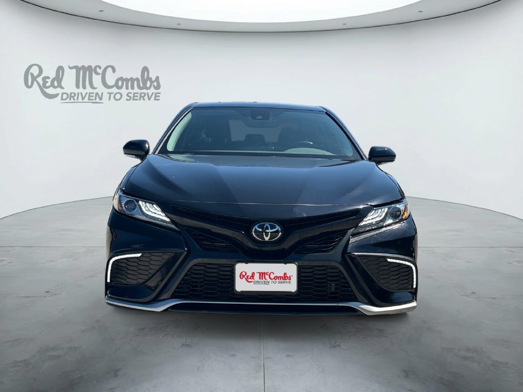 Used 2024 Toyota Camry XSE FWD image 2