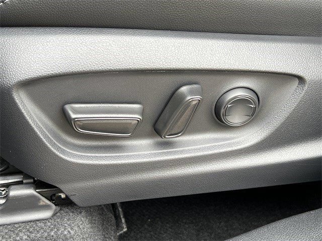 New 2026 Toyota Corolla Cross XLE FWD image 20