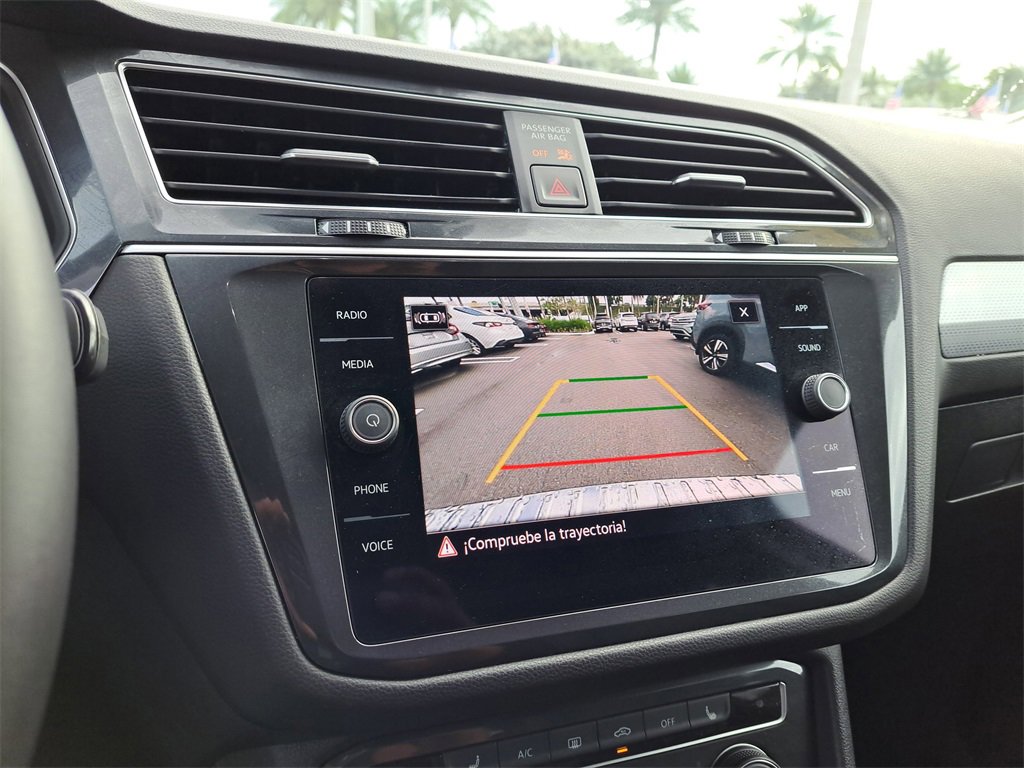 Used 2024 Volkswagen Tiguan S image 22