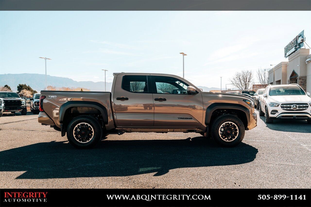 Used 2026 Toyota Tacoma TRD Off-Road image 8