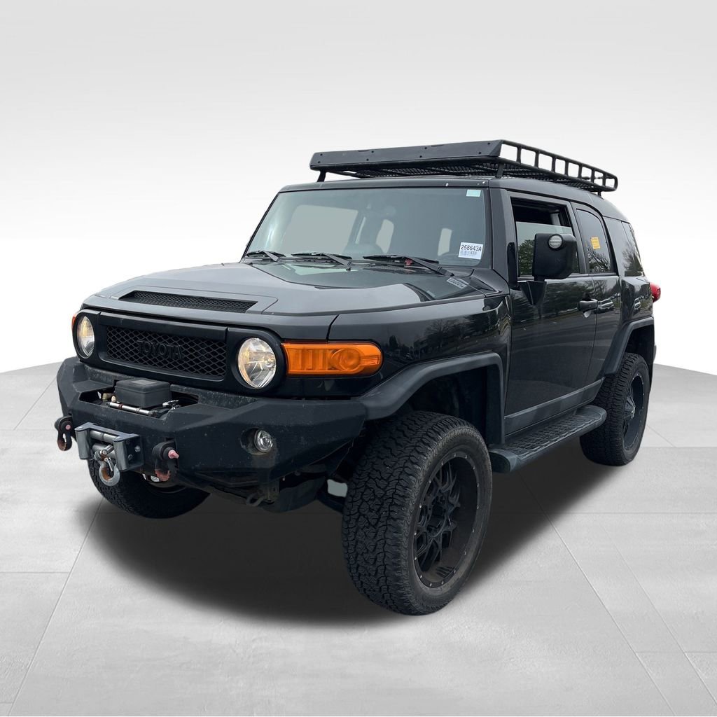 Used 2014 Toyota FJ Cruiser 4WD image 10