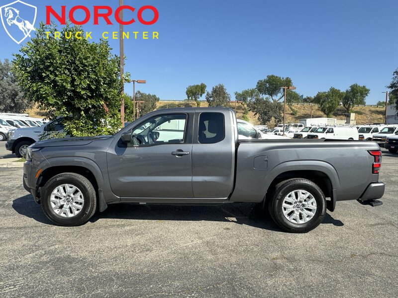 Used 2023 Nissan Frontier SV w/ Technology Package RWD image 8