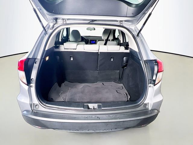 Used 2022 Honda HR-V LX image 29