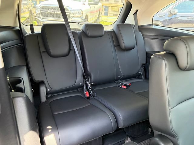 Used 2025 Honda Odyssey EX-L image 32
