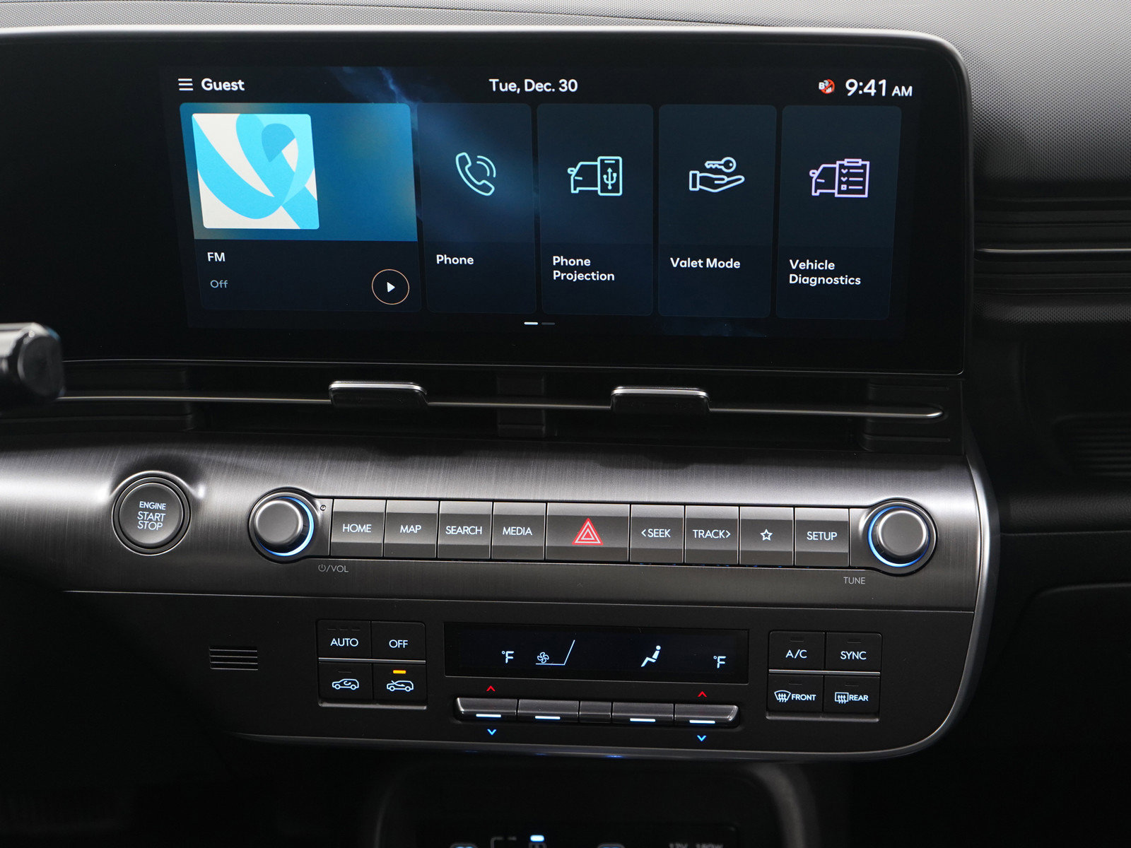 Used 2025 Hyundai Kona SEL image 14