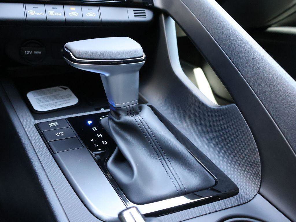 New 2026 Hyundai Elantra Sport image 38