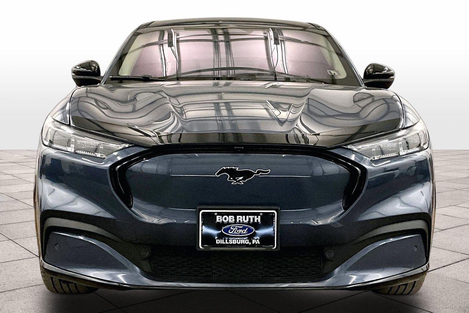 Used 2021 Ford Mustang Mach-E Premium image 3