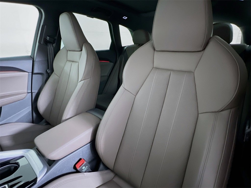 New 2025 Audi Q5 Premium Plus image 10