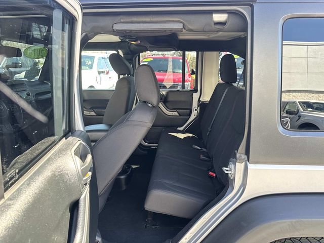 Used 2018 Jeep Wrangler Unlimited Sport S image 19