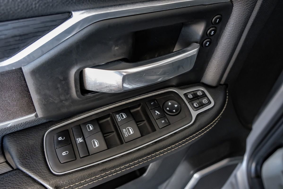 Used 2024 RAM 3500 Laramie w/ Night Edition image 45