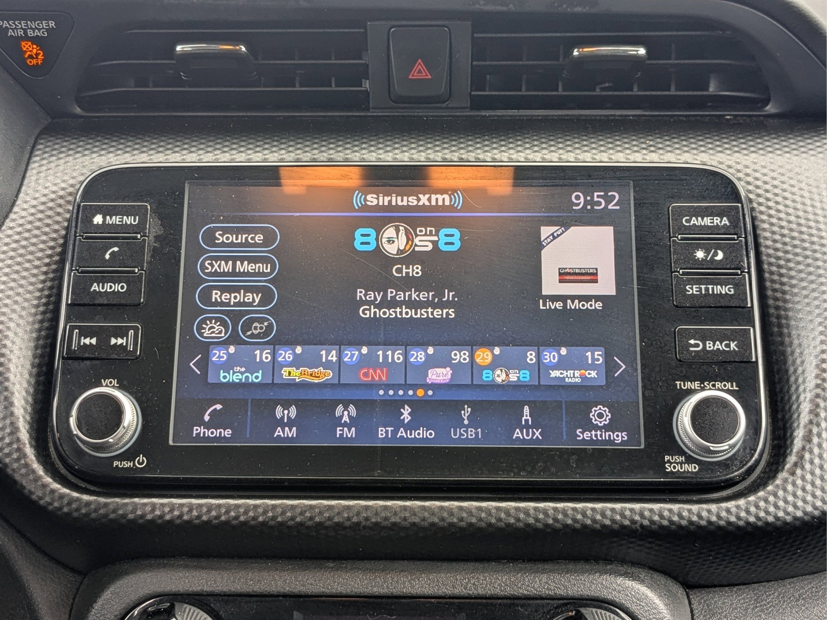 Used 2021 Nissan Kicks SV FWD image 16