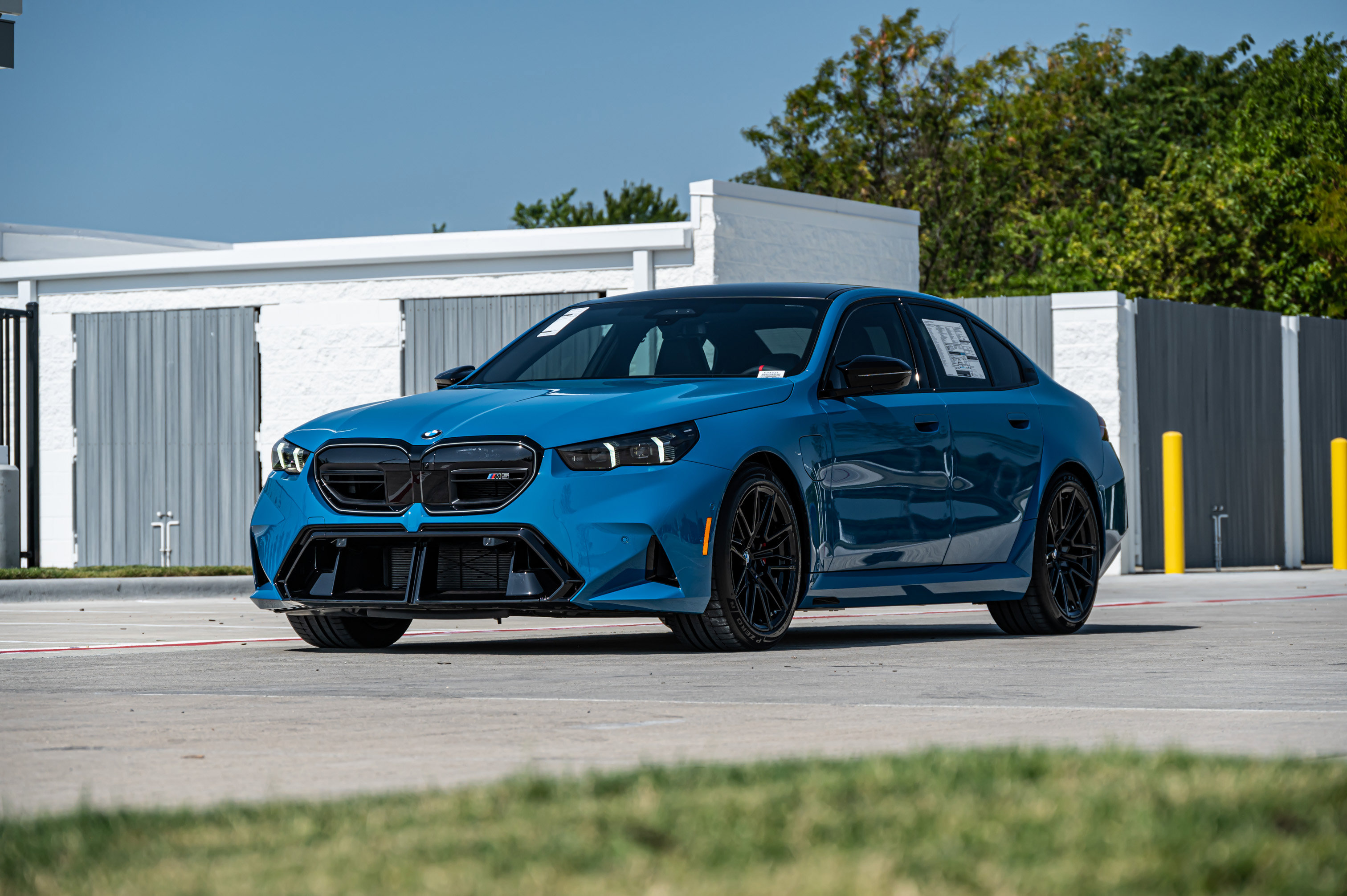 New 2027 BMW M5 w/ Executive Package AWD/4WD image 3