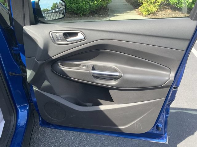 Used 2017 Ford Escape SE FWD image 13