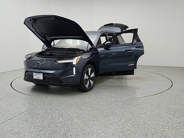 New 2026 Volvo XC90 T8 Plus w/ Protection Package Premier AWD/4WD image 9