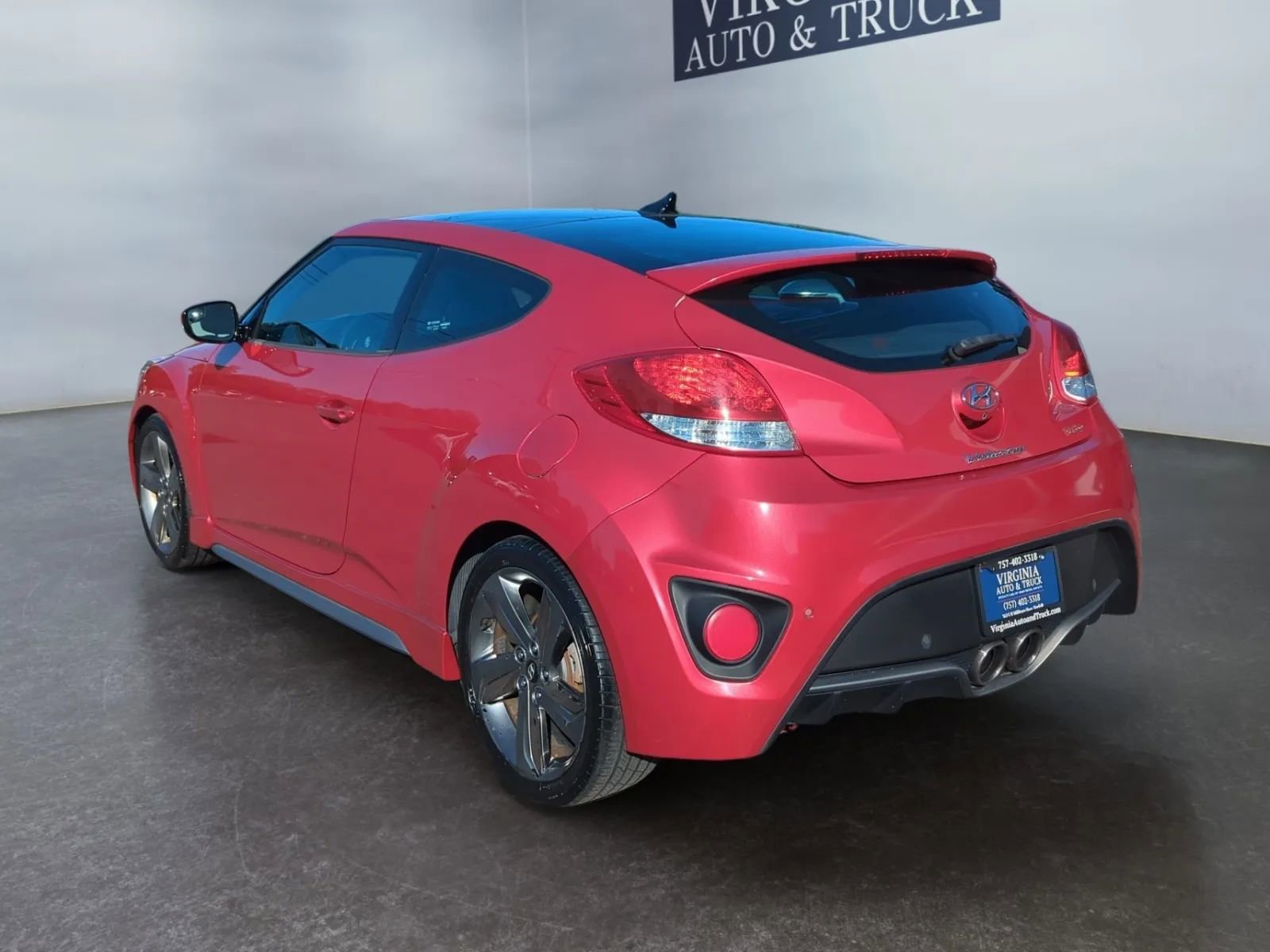 Used 2014 Hyundai Veloster Turbo w/ Turbo Technology Package 04 FWD image 9
