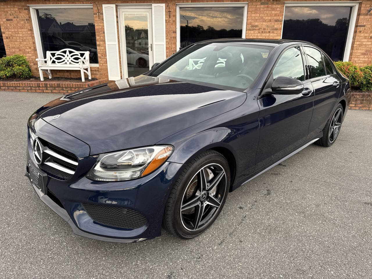 Used 2018 Mercedes-Benz C 300 4MATIC Sedan w/ AMG Line image 4