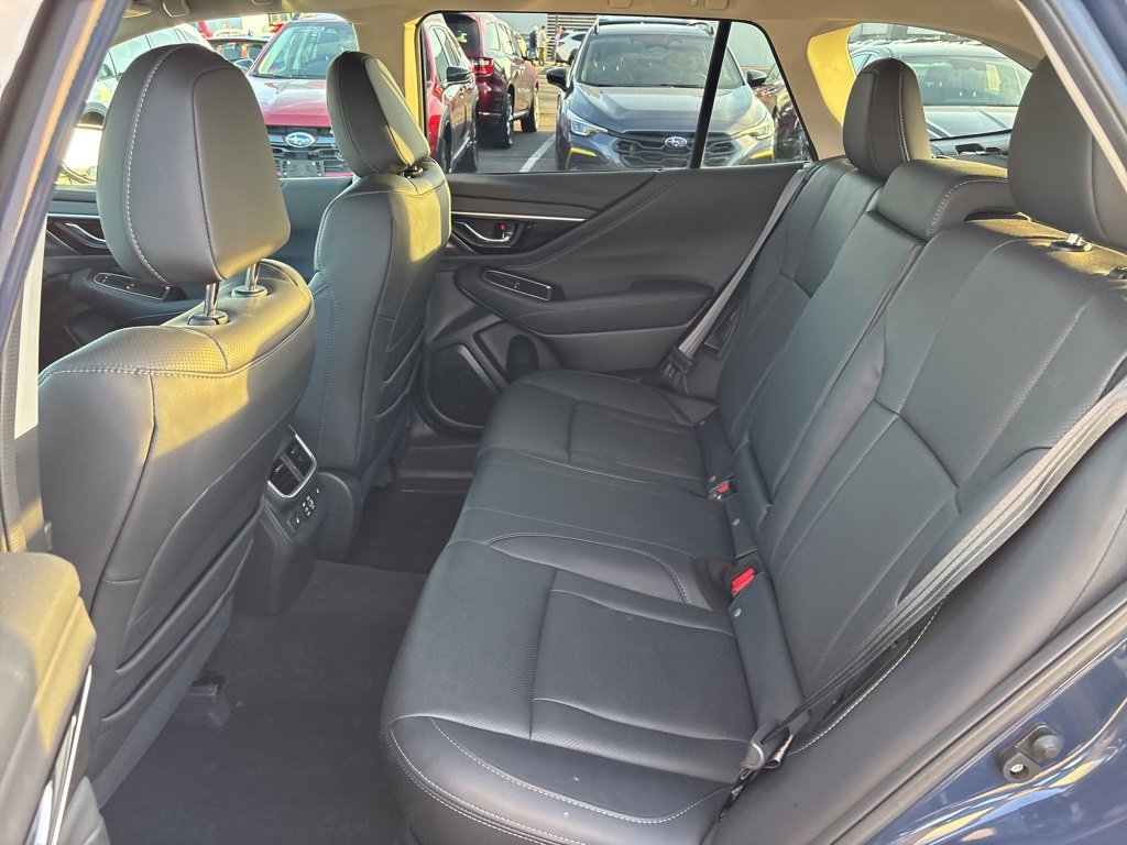 Used 2025 Subaru Outback Touring XT image 12