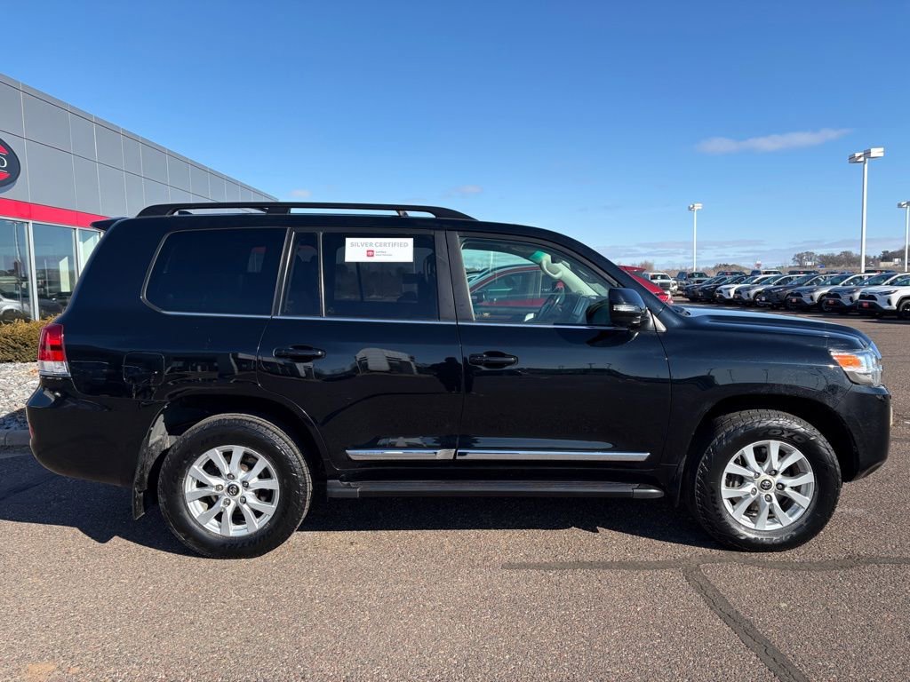 Certified 2016 Toyota Land Cruiser AWD/4WD image 2