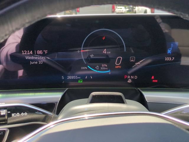 Certified 2024 Cadillac Lyriq Luxury RWD image 12
