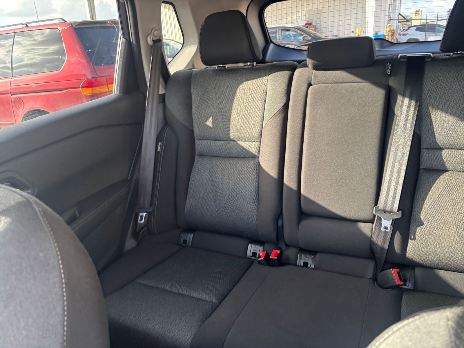 Used 2025 Nissan Rogue SV FWD image 41