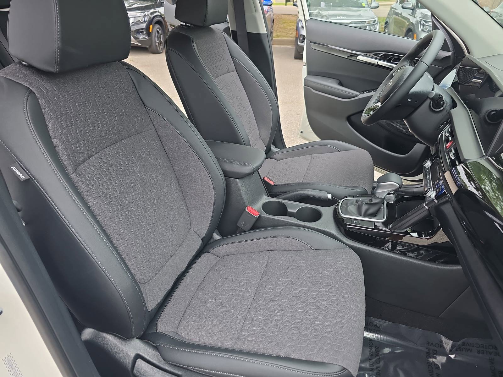 New 2026 Kia Seltos S FWD image 10