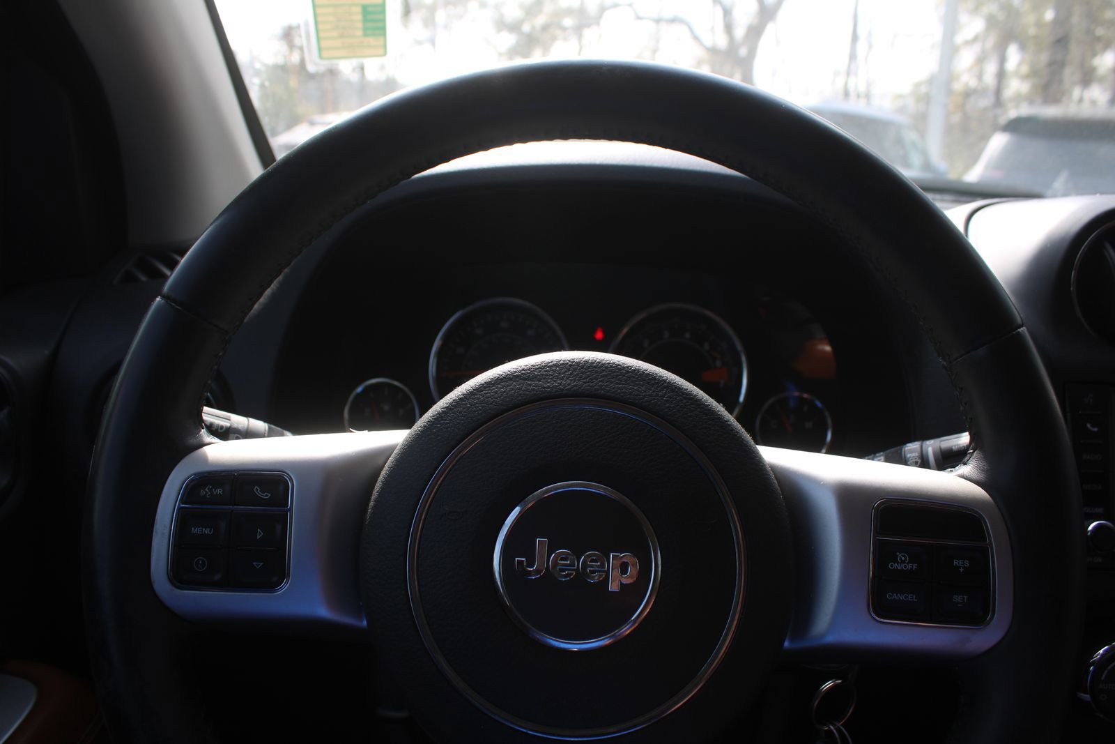 Used 2015 Jeep Compass Limited w/ Sun/Sound Group image 25