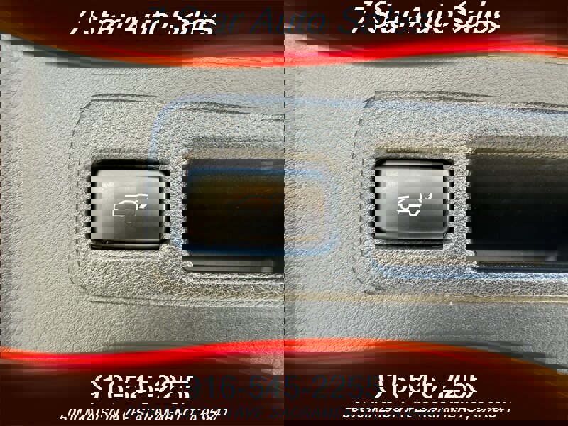 Used 2015 Lexus NX 300h AWD image 22