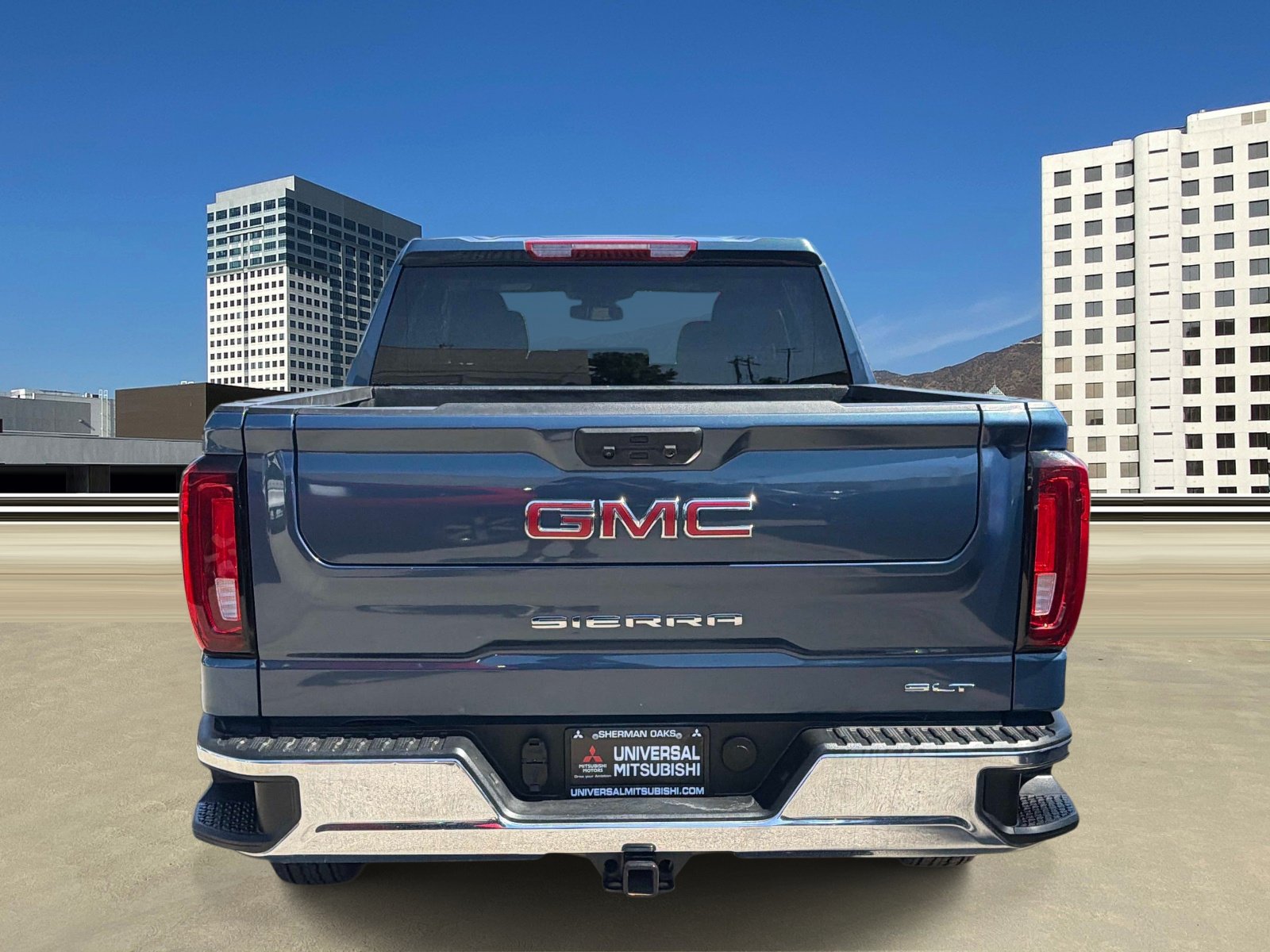Used 2024 GMC Sierra 1500 SLT RWD image 4