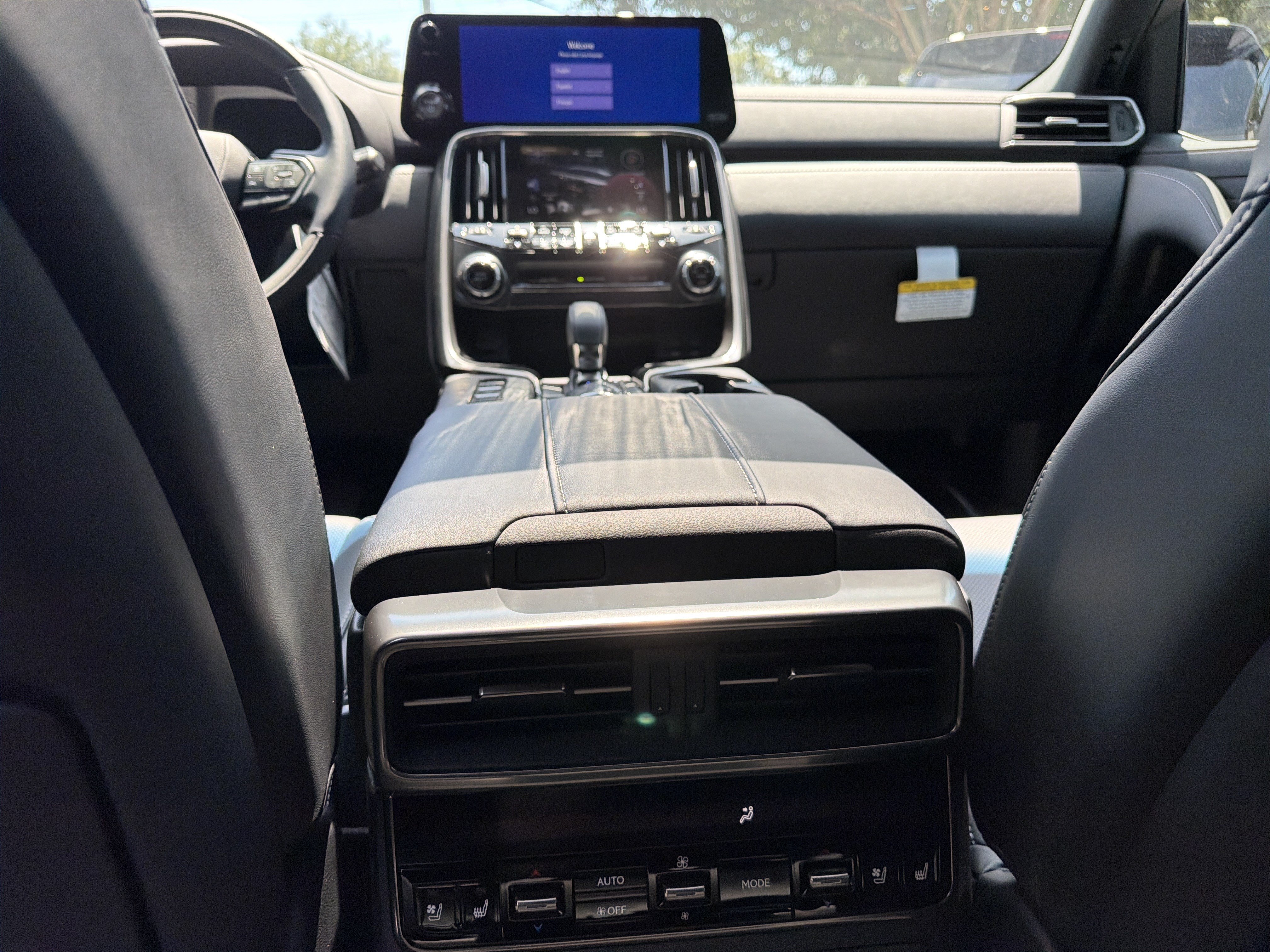 New 2026 Lexus LX 700h Luxury AWD/4WD image 27