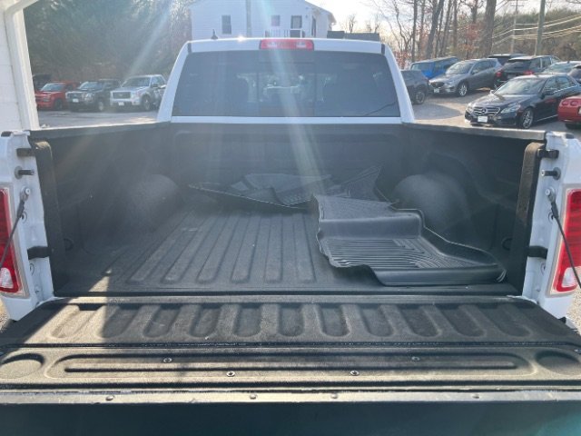 Used 2017 RAM 1500 Laramie w/ Convenience Group image 18