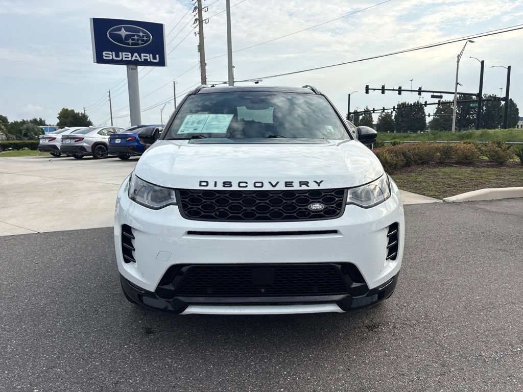 Used 2024 Land Rover Discovery Sport Dynamic SE AWD/4WD image 2