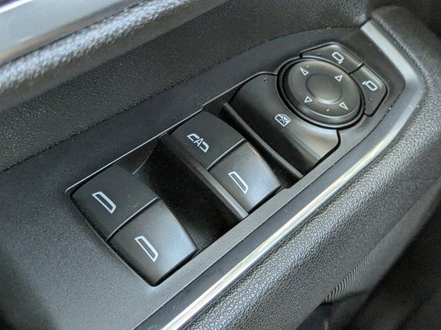 Used 2025 GMC Sierra 2500 SLE w/ SLE Value Package; image 27