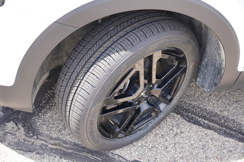 Certified 2024 Kia Telluride EX X-Line AWD/4WD image 13