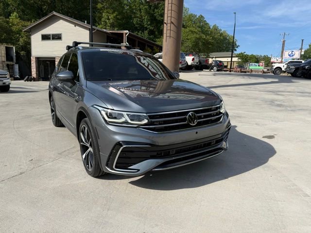 Used 2022 Volkswagen Tiguan SEL R-Line AWD/4WD image 14