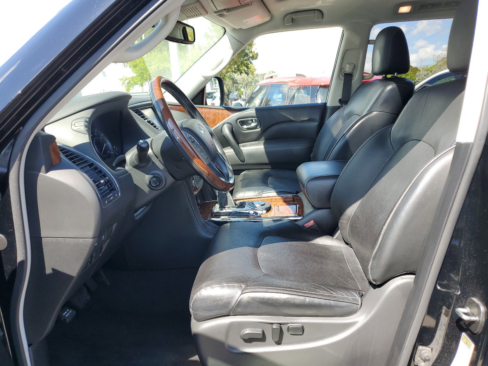 Used 2019 INFINITI QX80 Luxe image 13