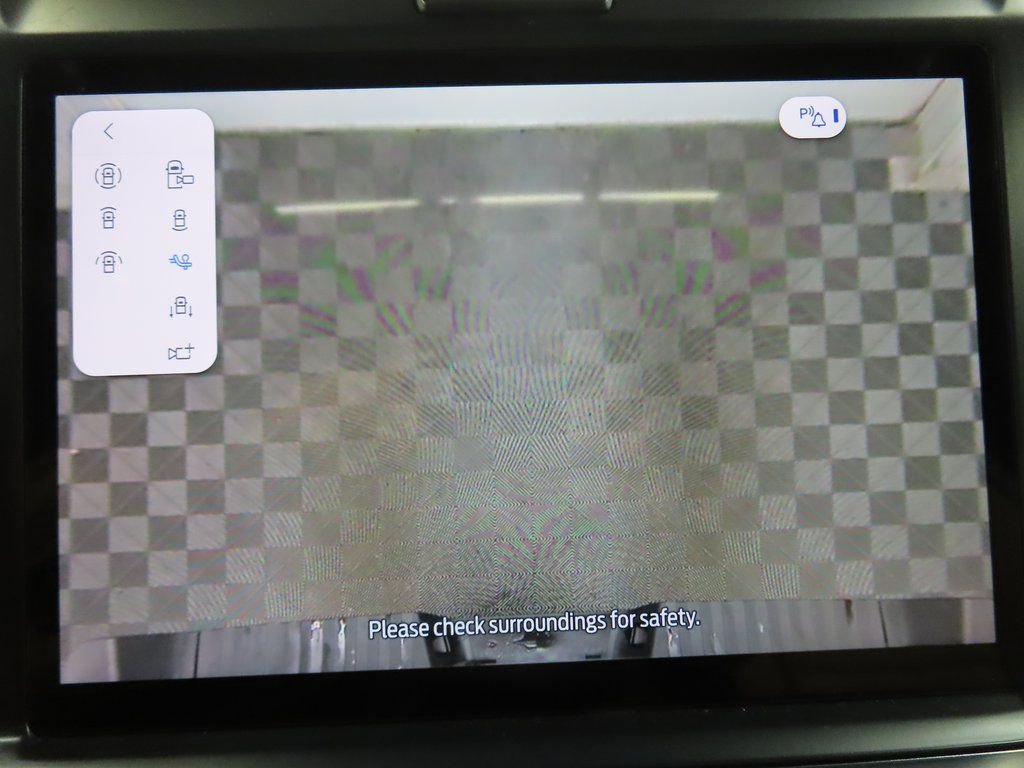 Used 2025 Ford F350 Lariat image 17