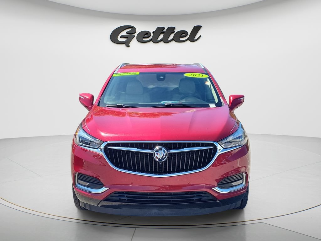 Used 2021 Buick Enclave Premium w/ Surround and Sites Package FWD image 2