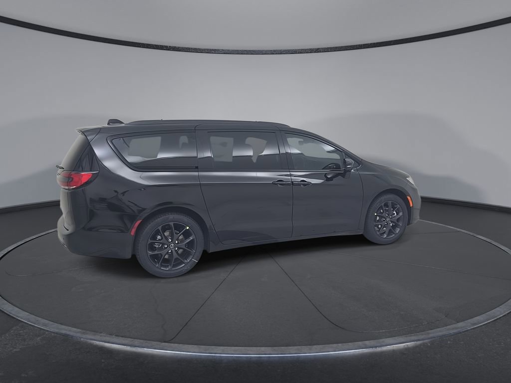 New 2026 Chrysler Pacifica Select image 17