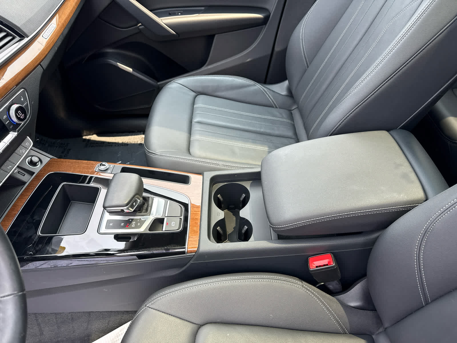 Used 2024 Audi Q5 2.0T Premium AWD/4WD image 21