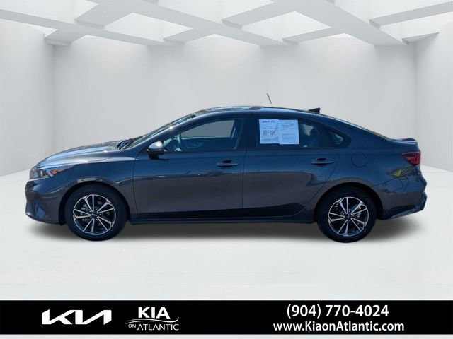 Used 2024 Kia Forte LXS w/ LXS Technology Package image 6