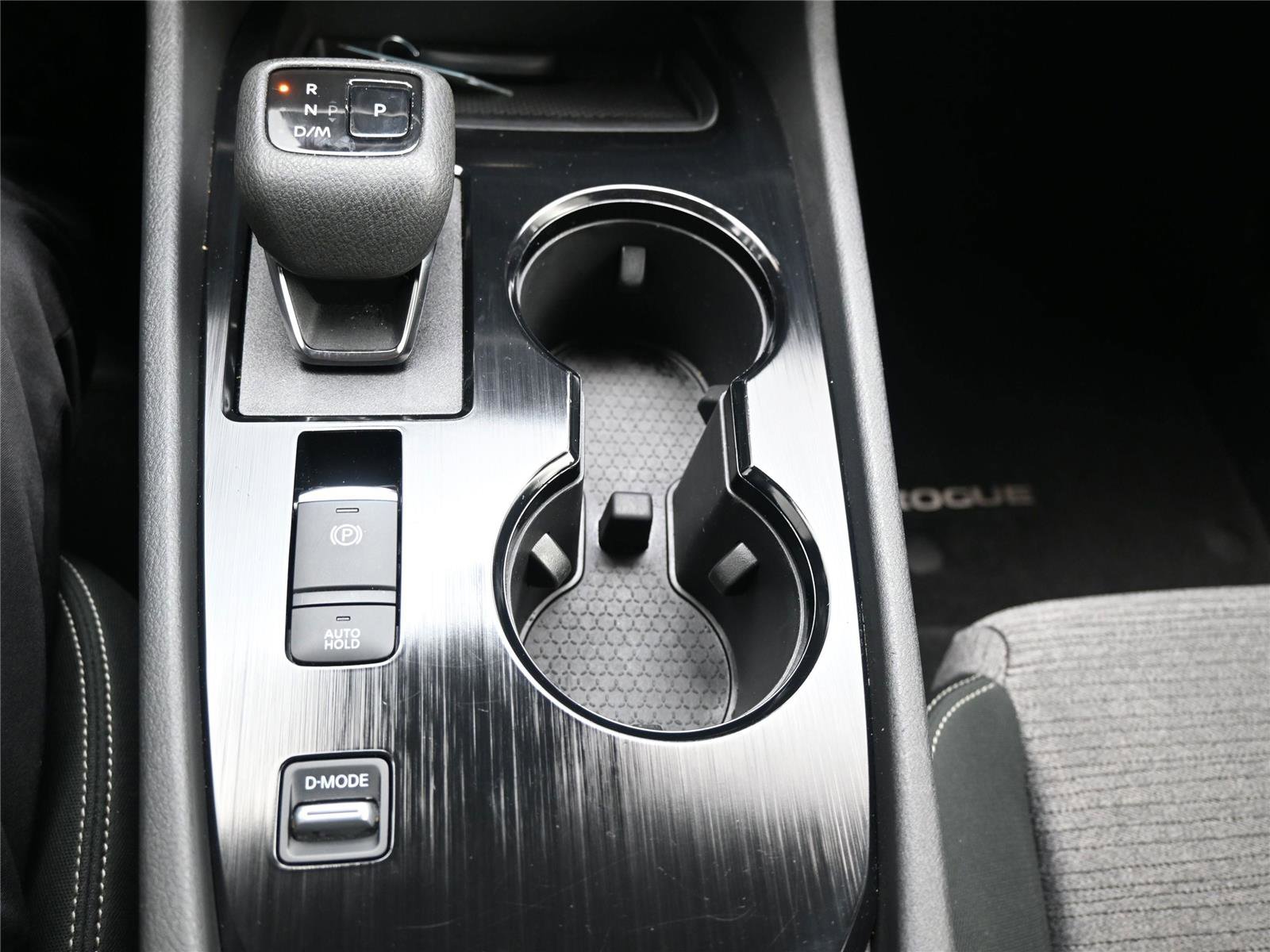 Used 2021 Nissan Rogue S image 15