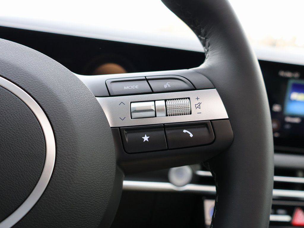 New 2026 Hyundai Tucson SEL image 30