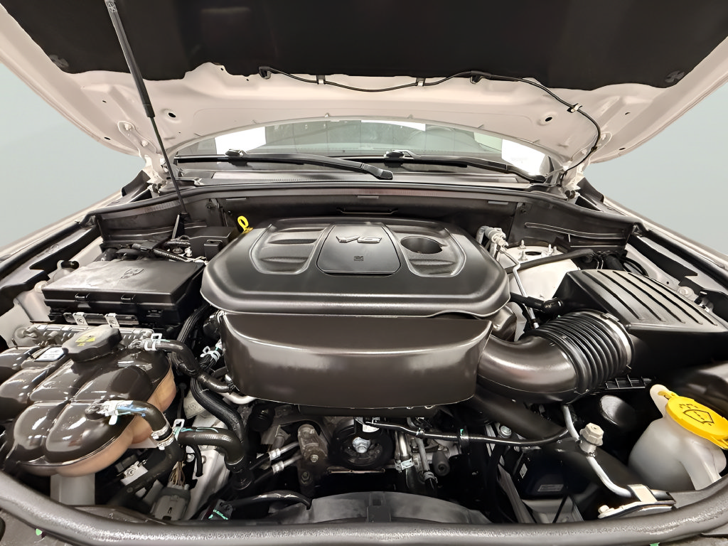 Used 2020 Jeep Grand Cherokee Altitude AWD/4WD image 23
