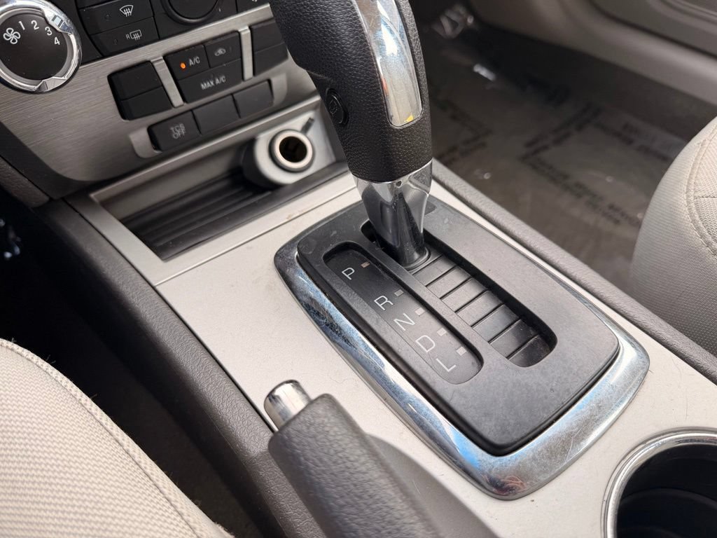 Used 2012 Ford Fusion S FWD image 20